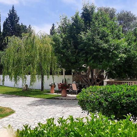 villa claire corfu Achílleion Extérieur photo