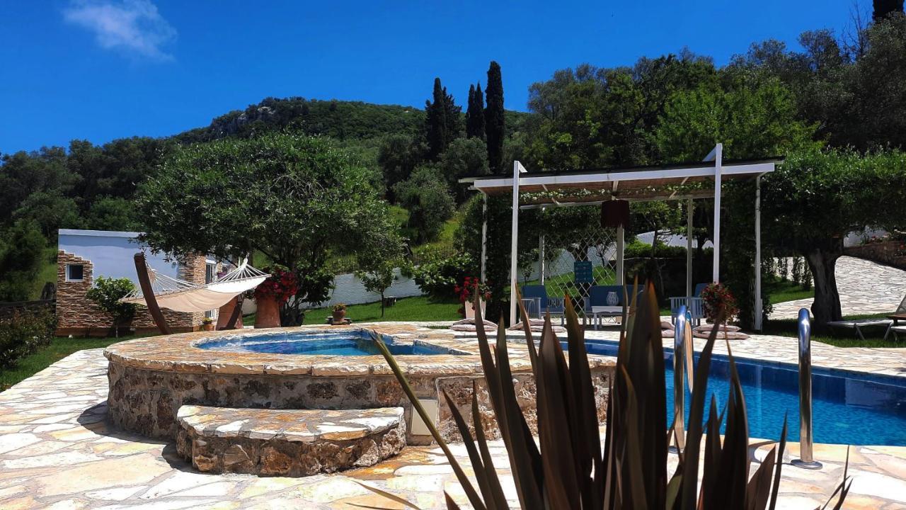 villa claire corfu Achílleion Extérieur photo