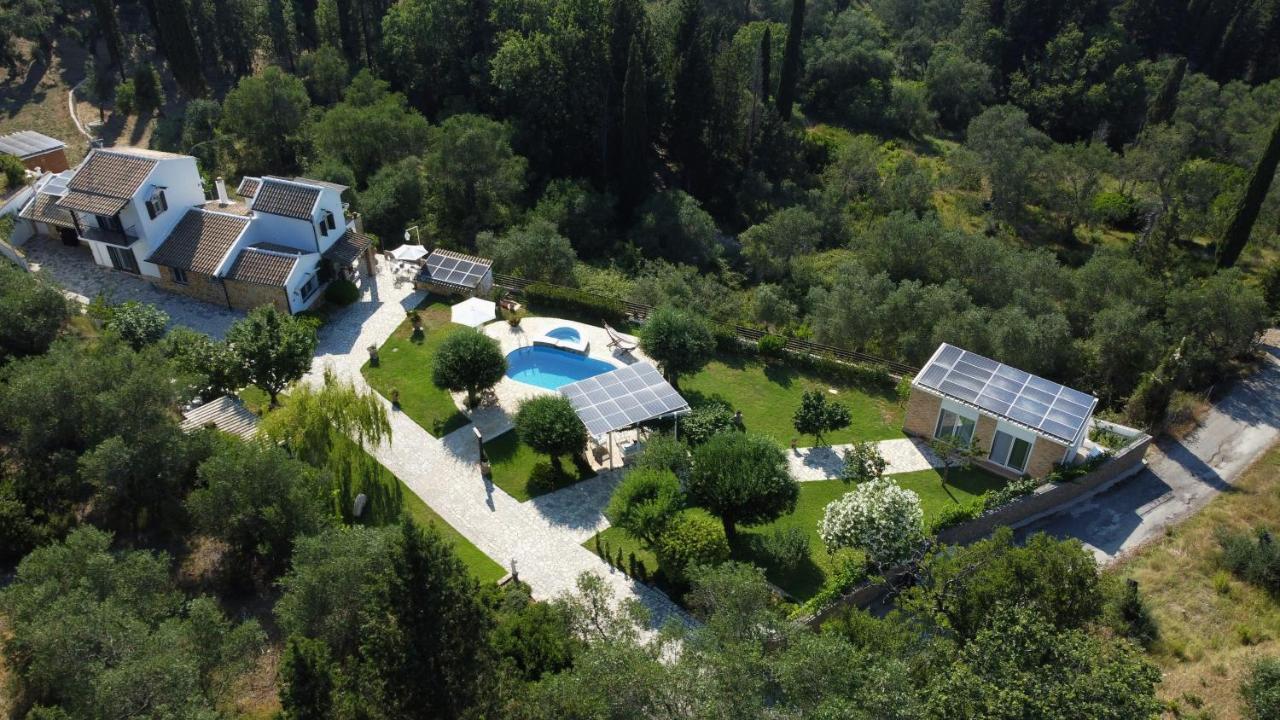 villa claire corfu Achílleion Extérieur photo