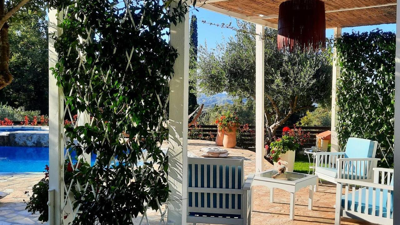 villa claire corfu Achílleion Extérieur photo