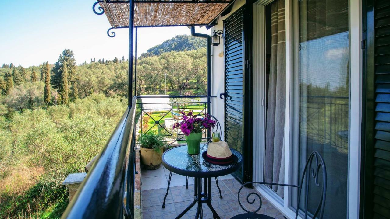 villa claire corfu Achílleion Extérieur photo